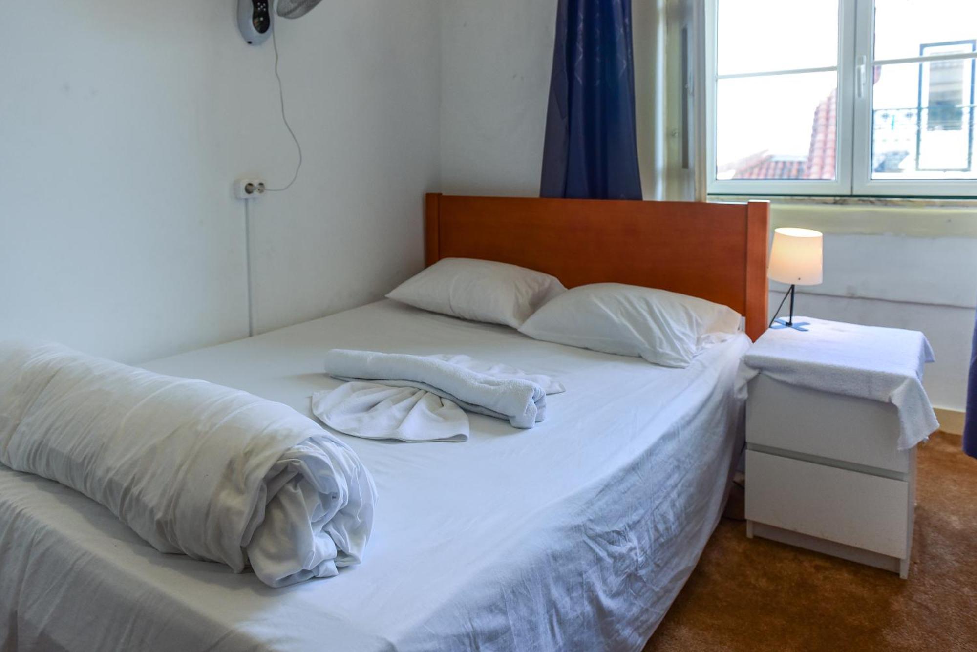 Alfama Guest House Lisbon Exterior photo