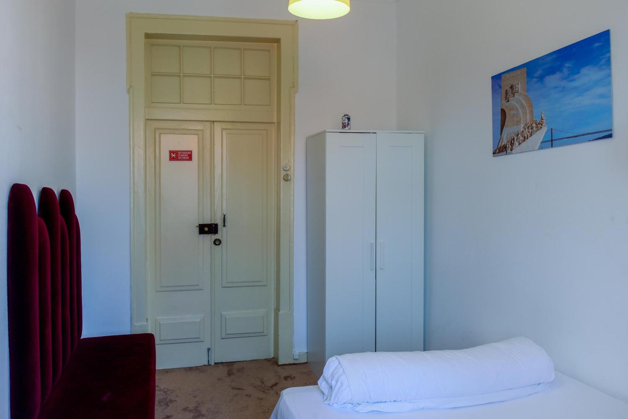 Alfama Guest House Lisbon Exterior photo