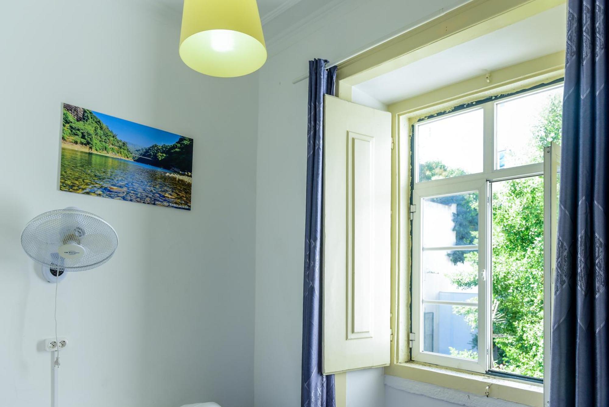 Alfama Guest House Lisbon Exterior photo