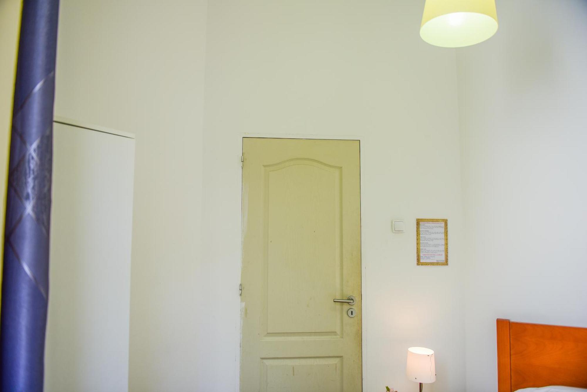 Alfama Guest House Lisbon Exterior photo