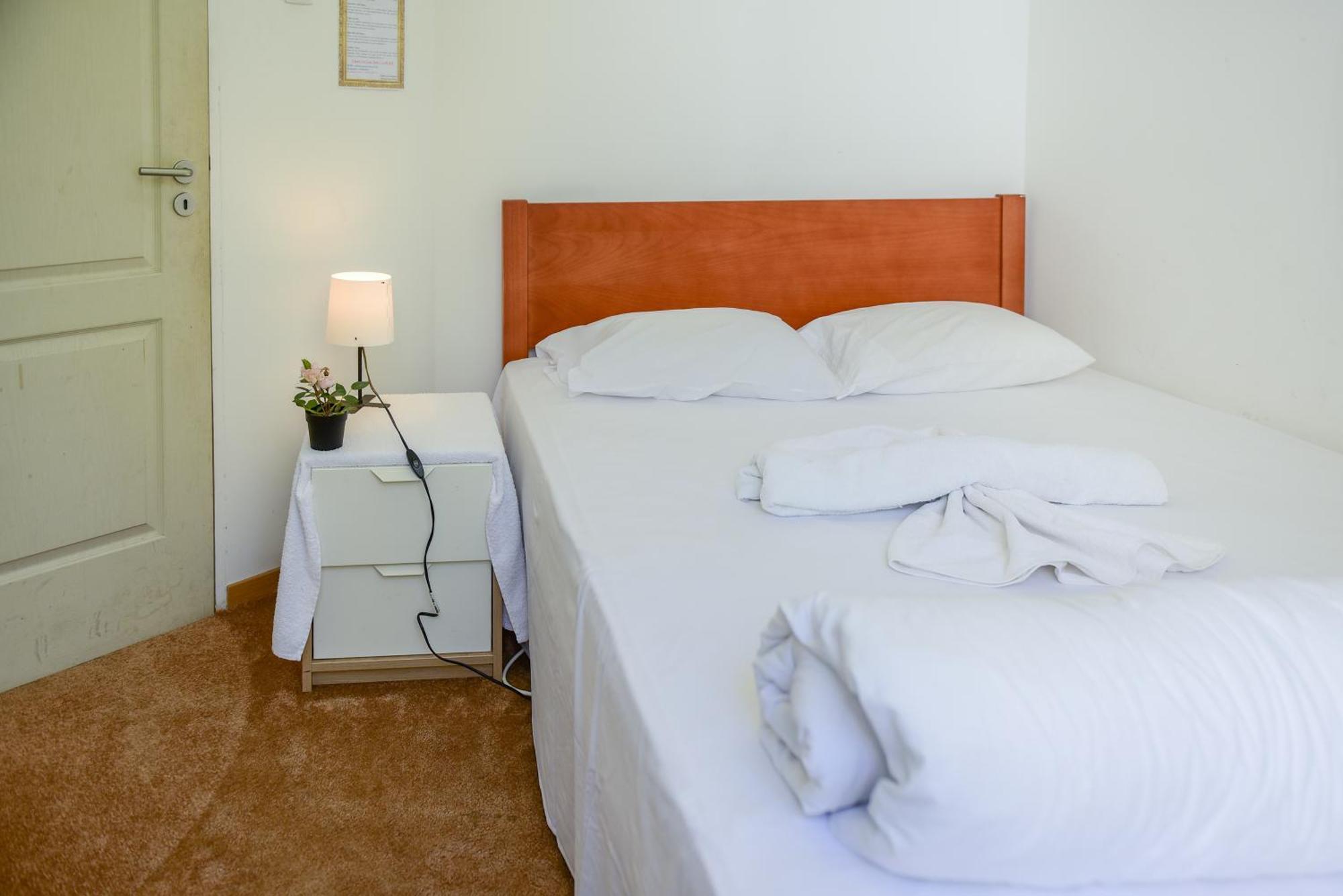 Alfama Guest House Lisbon Exterior photo