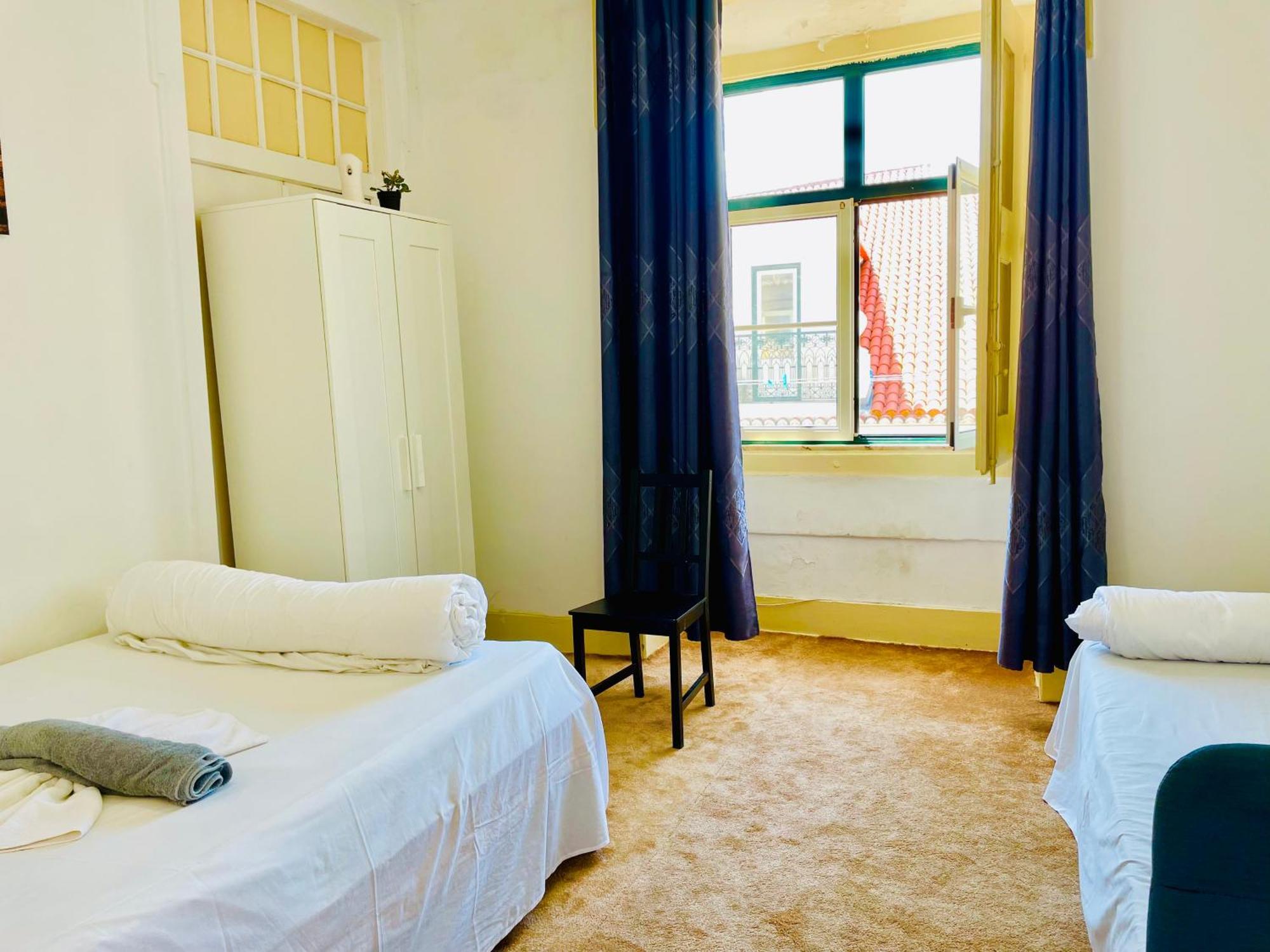 Alfama Guest House Lisbon Exterior photo