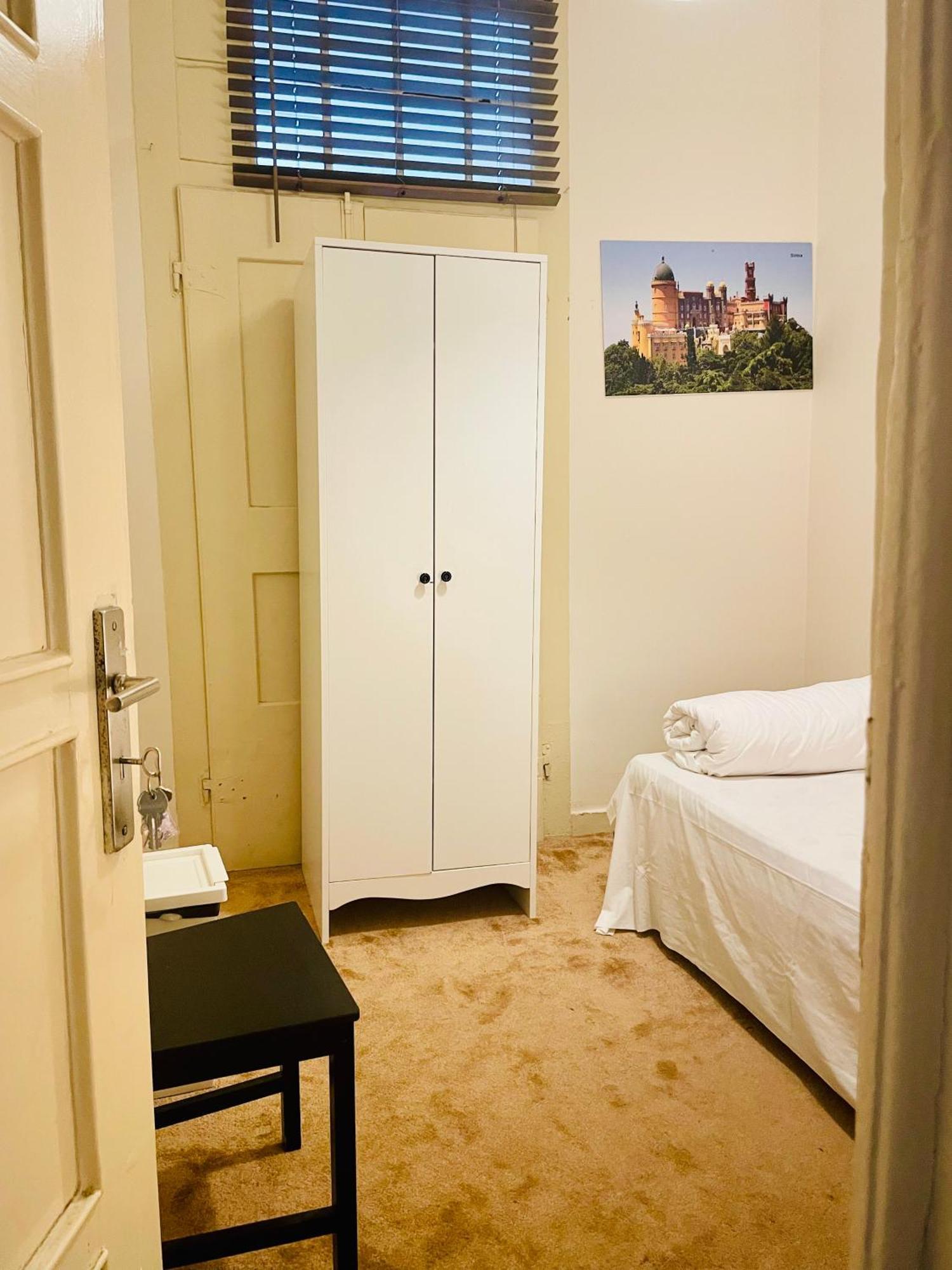 Alfama Guest House Lisbon Exterior photo