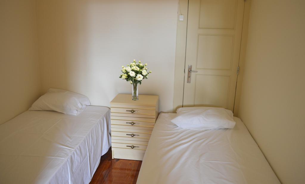 Alfama Guest House Lisbon Exterior photo