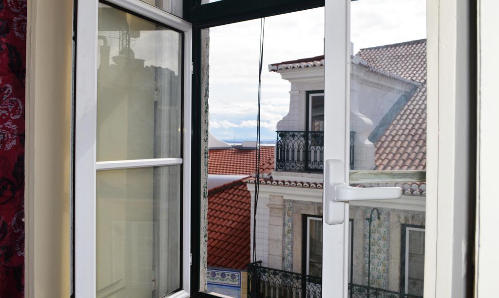 Alfama Guest House Lisbon Exterior photo