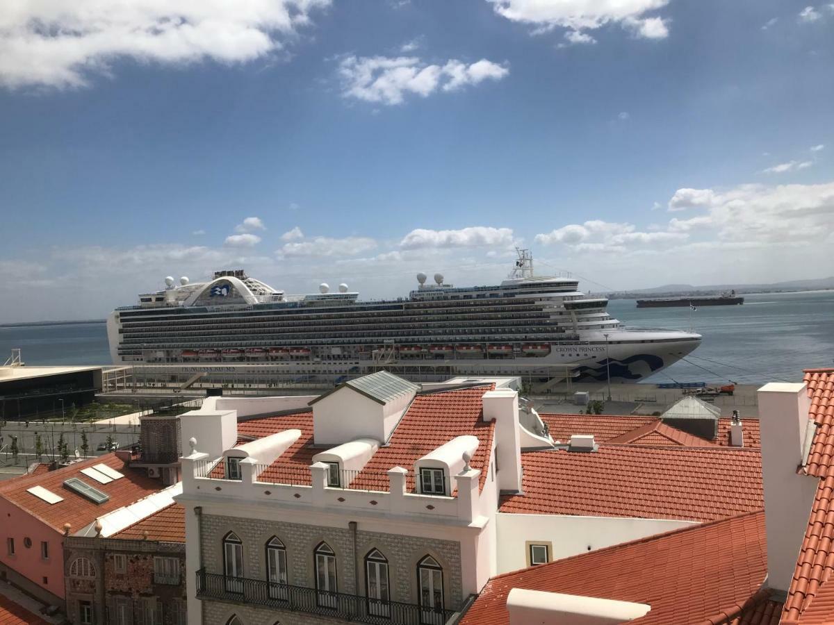 Alfama Guest House Lisbon Exterior photo