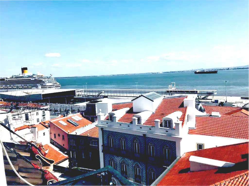 Alfama Guest House Lisbon Exterior photo